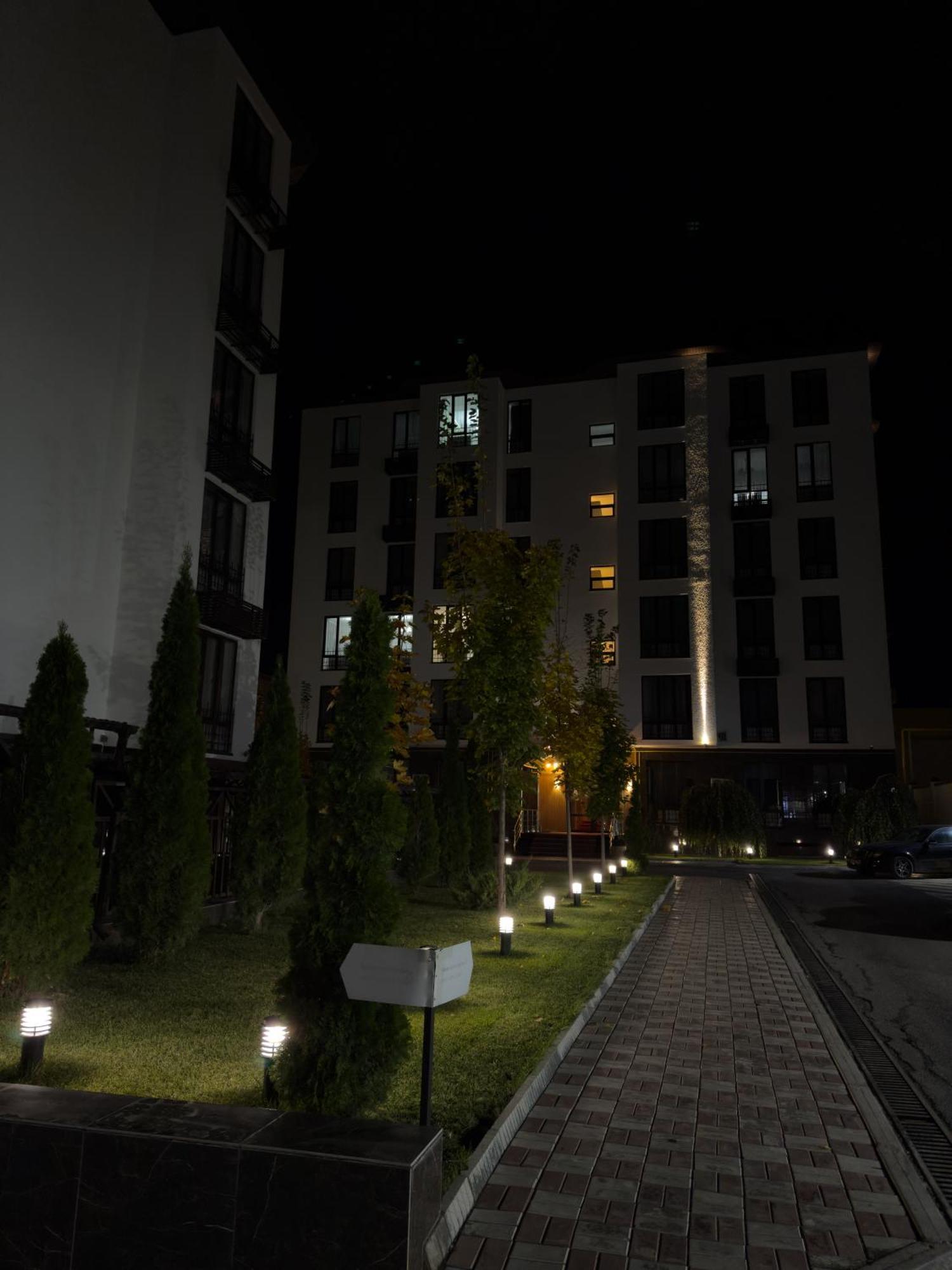 Casablanca Apart Hotel ビシュケク エクステリア 写真